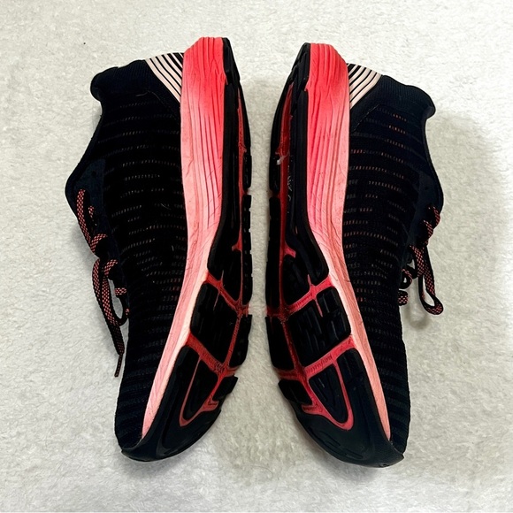Asics Gel Women's Pink/Black Dynaflyte 3 Running Shoe- Size 7 - Picture 2 of 13